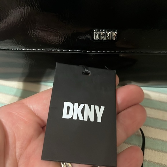 Purse - Picture 3 of 7